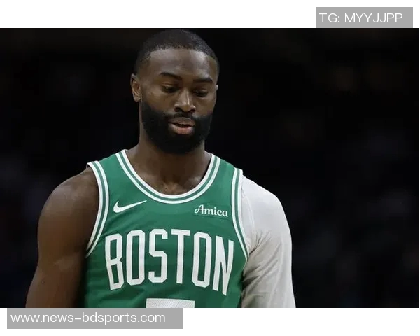 凯尔特人主场对决骑士杰伦布朗状态回暖将全力出战